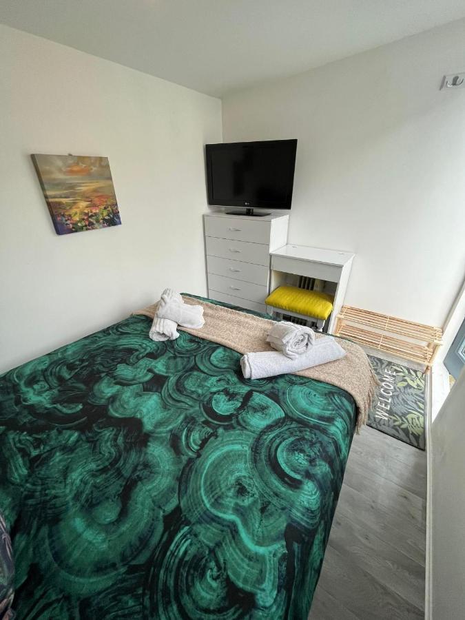 The Chuff Cabin Apartamento St Just Exterior foto
