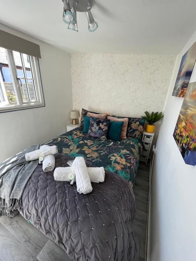 The Chuff Cabin Apartamento St Just Exterior foto